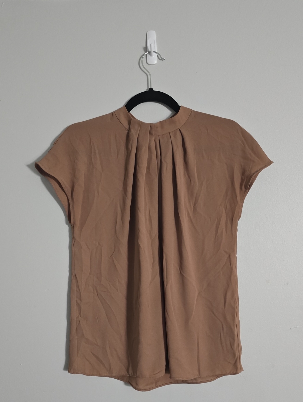 Worthington Taupe Pleated Cap-Sleeve Blouse